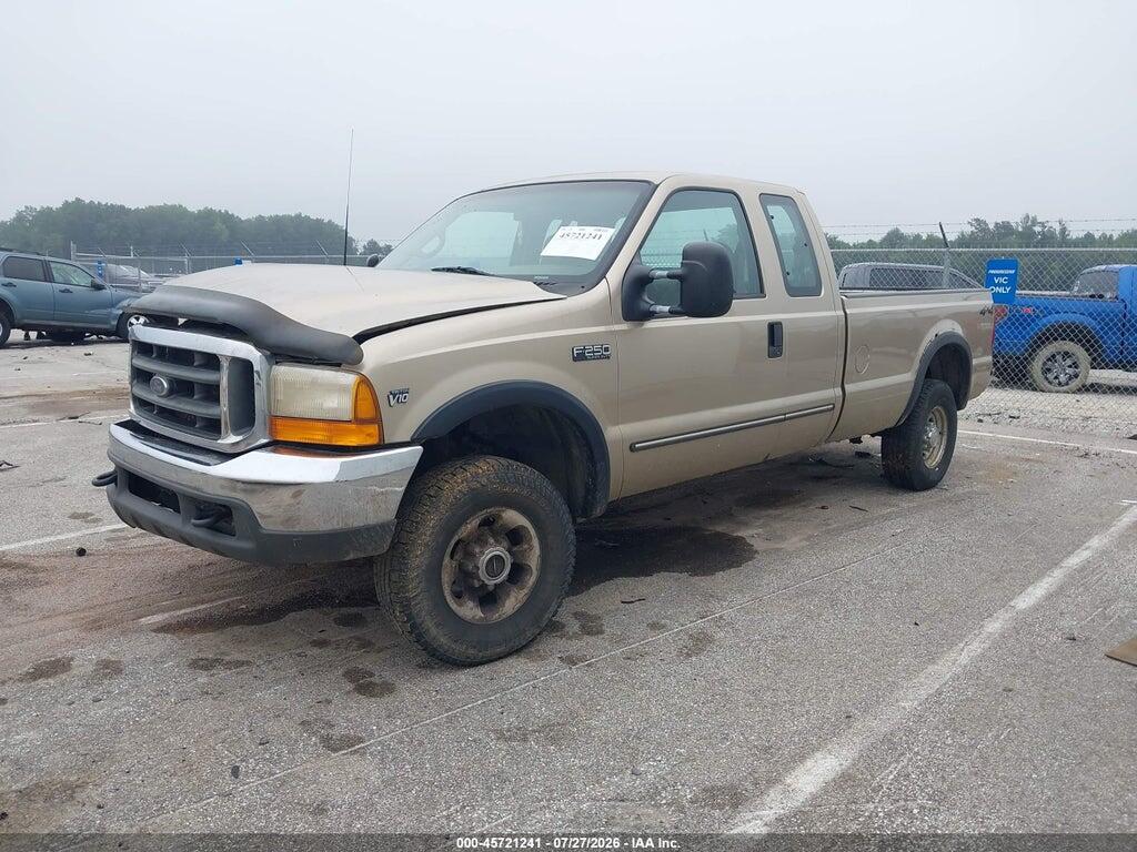 1FTNX21S2YEC88728 2000 FORD F-250 photo no. 2