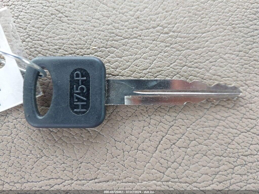 1FTNX21F4YEE55786 2000 FORD F-250 photo no. 11