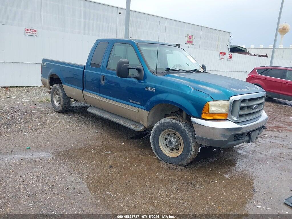 1FTNX21F0YEE47443 2000 FORD F-250 photo no. 1