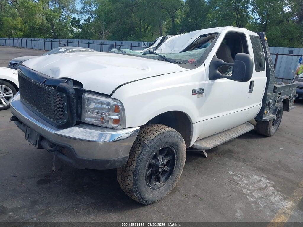1FTNX21F8YEA30670 2000 FORD F-250 photo no. 2