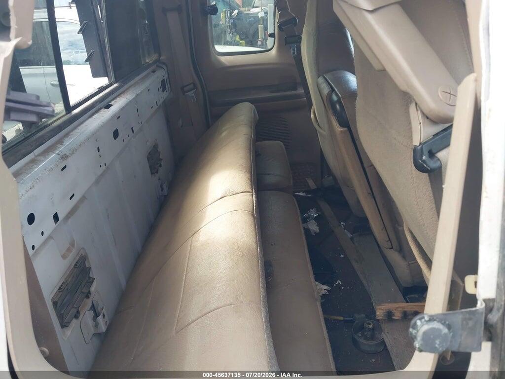 1FTNX21F8YEA30670 2000 FORD F-250 photo no. 8
