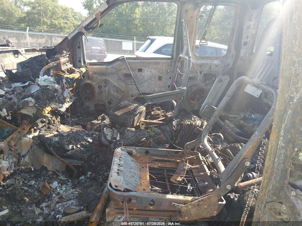 1FTWX33F4YEA91098 2000 FORD F-350 photo no. 5
