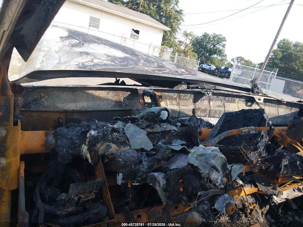 1FTWX33F4YEA91098 2000 FORD F-350 photo no. 6