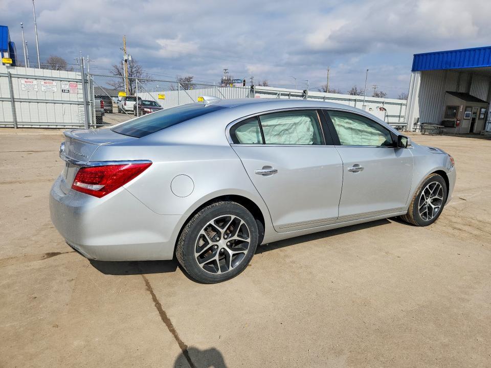 2016 BUICK LACROSSE SPORT TOURING — Фото 3 из 13