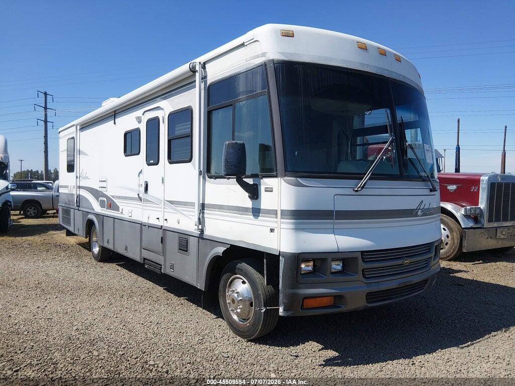1FCNF53S6Y0A00837 2000 FORD F550 photo no. 1