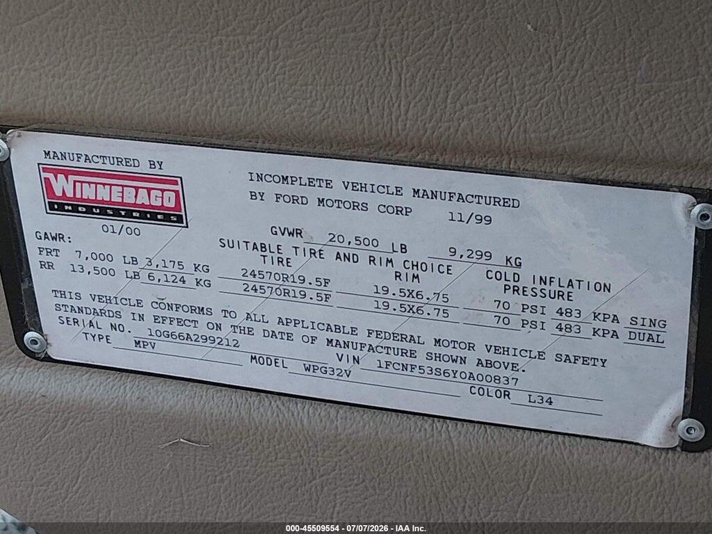 1FCNF53S6Y0A00837 2000 FORD F550 photo no. 9