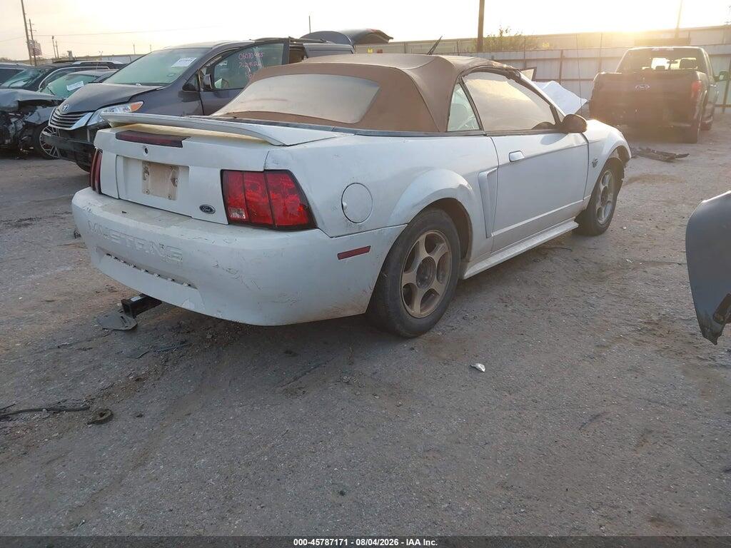 1FAFP4447YF159171 2000 FORD MUSTANG photo no. 4