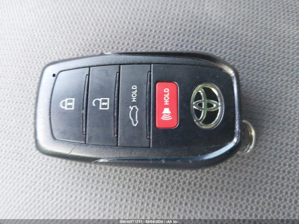JTDBCMFE8SJ037563 2025 TOYOTA COROLLA photo no. 11