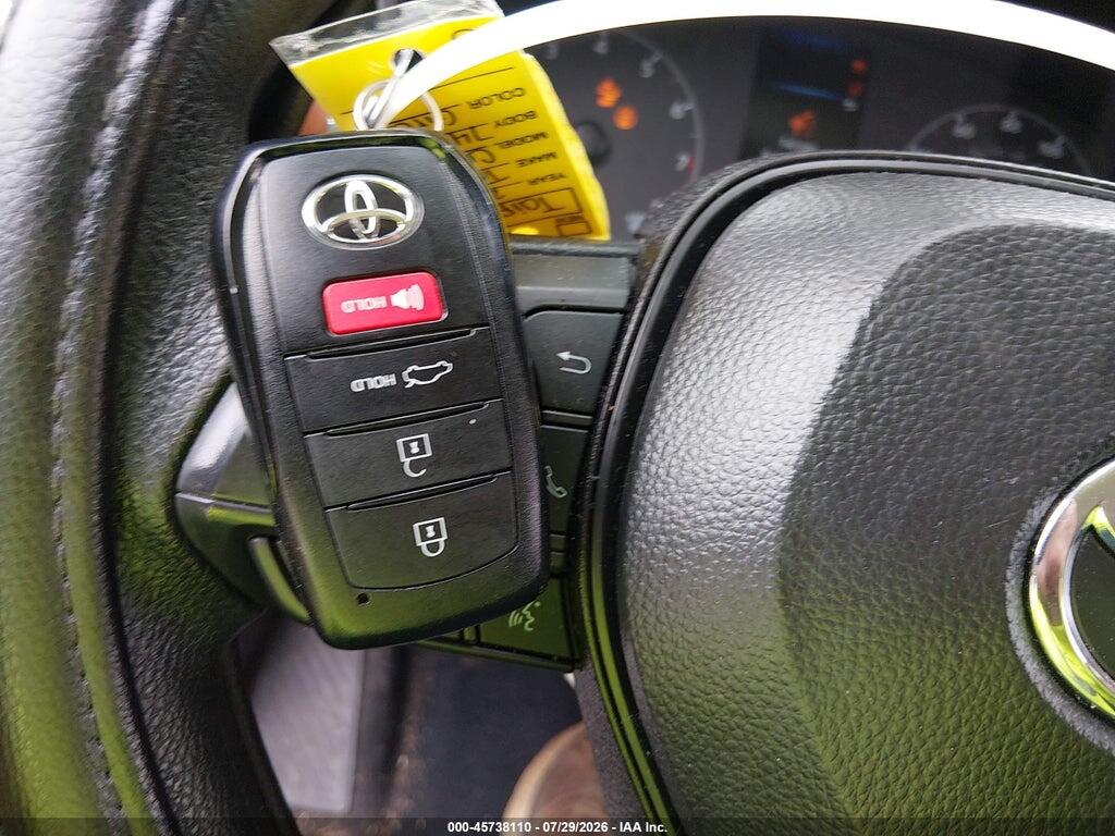 5YFB4MDE8SP298137 2025 TOYOTA COROLLA photo no. 11