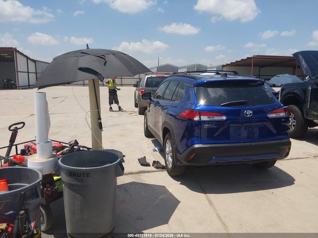 7MUCAAAG2SV132159 2025 TOYOTA COROLLA CROSS photo no. 3