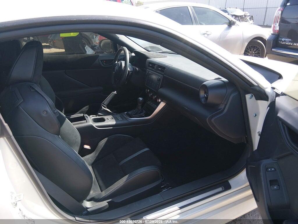 JF1ZNBE11S8755982 2025 TOYOTA GR86 photo no. 5
