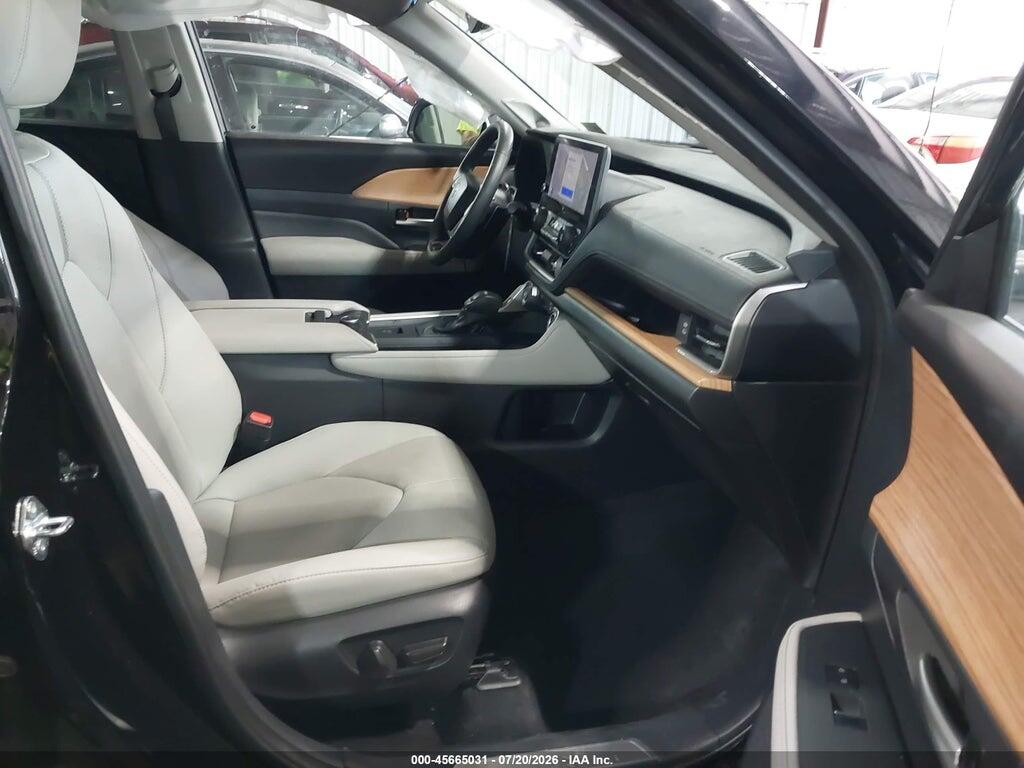 5TDAAAB56SS104041 2025 TOYOTA GRAND HIGHLANDER photo no. 5