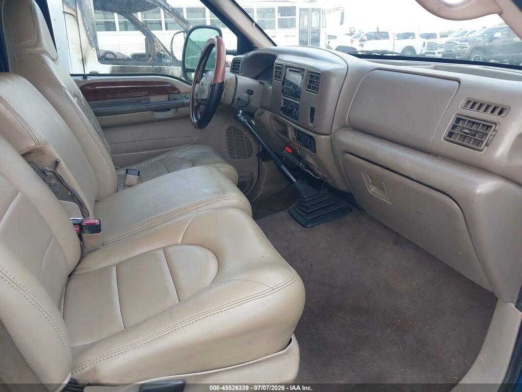 1FTWW32F7YEE33051 2000 FORD SUPER DUTY F-350 DRW photo no. 5