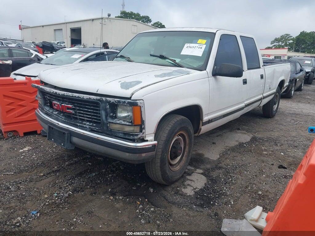 1GTGC33R9YF431642 2000 GMC SIERRA 3500 photo no. 2