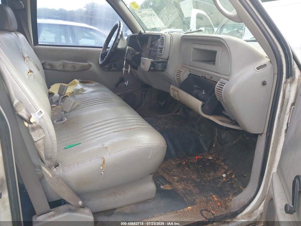 1GTGC33R9YF431642 2000 GMC SIERRA 3500 photo no. 5