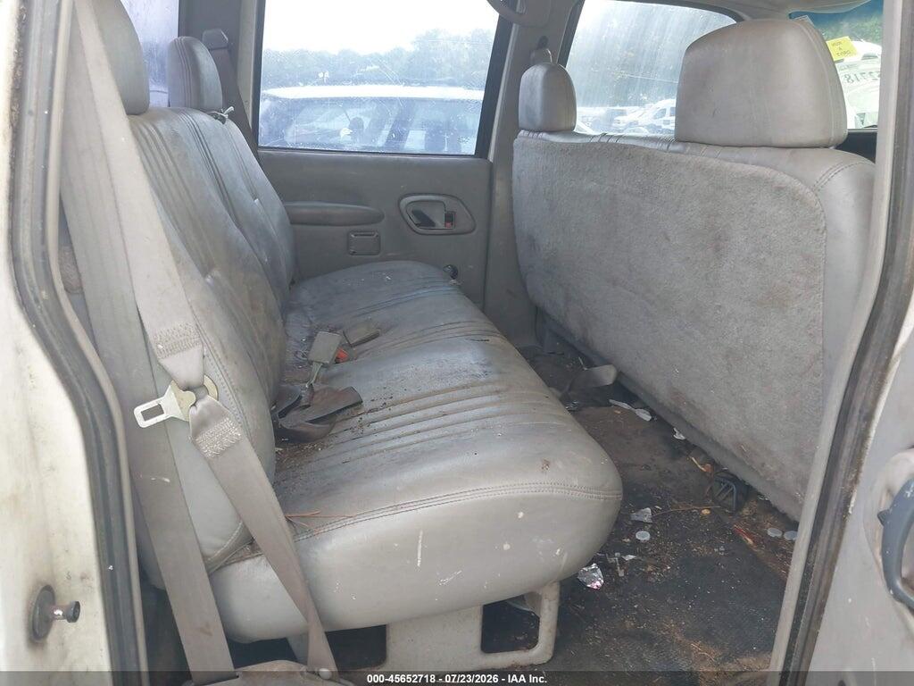 1GTGC33R9YF431642 2000 GMC SIERRA 3500 photo no. 8
