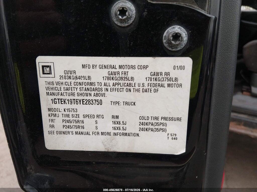 1GTEK19T6YE283750 2000 GMC SIERRA 1500 photo no. 9