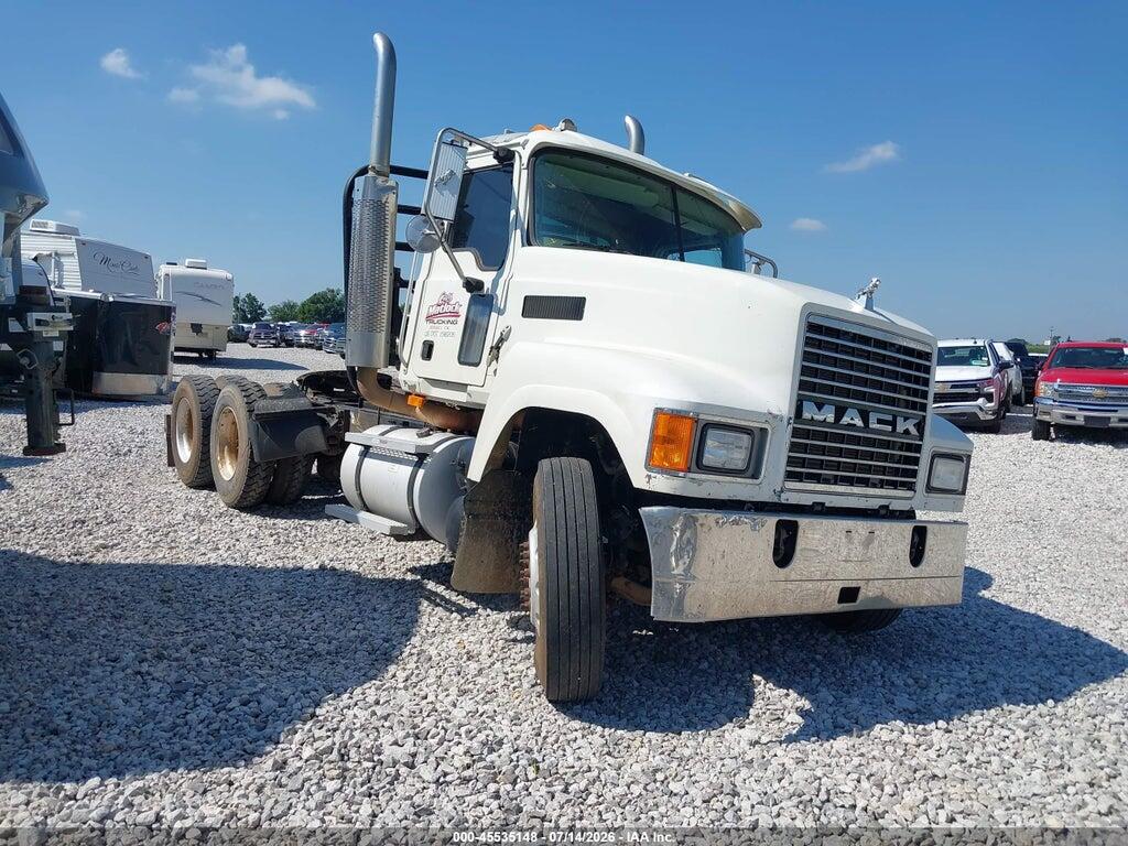 2007 MACK 600 1M1AJ07Y07N011316