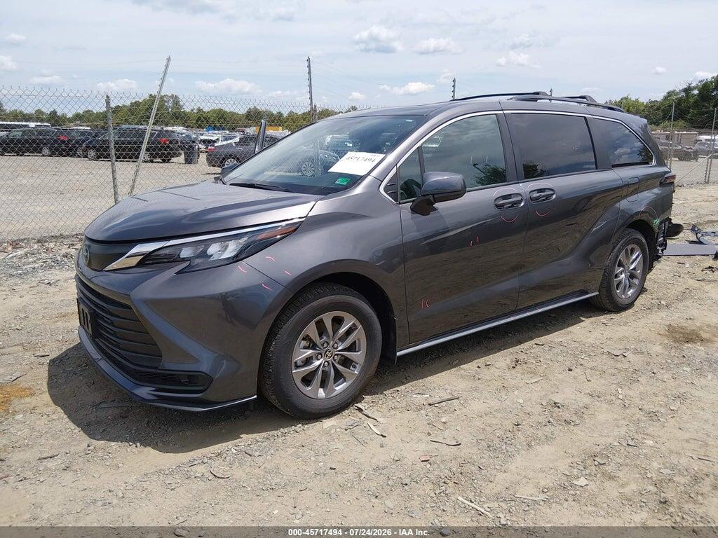 5TDBRKEC0SS238508 2025 TOYOTA SIENNA photo no. 2
