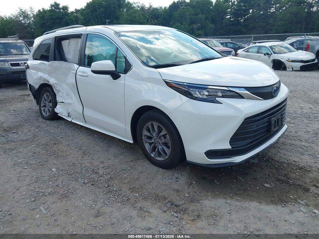 5TDBSKFCXSS156899 2025 TOYOTA SIENNA photo no. 1