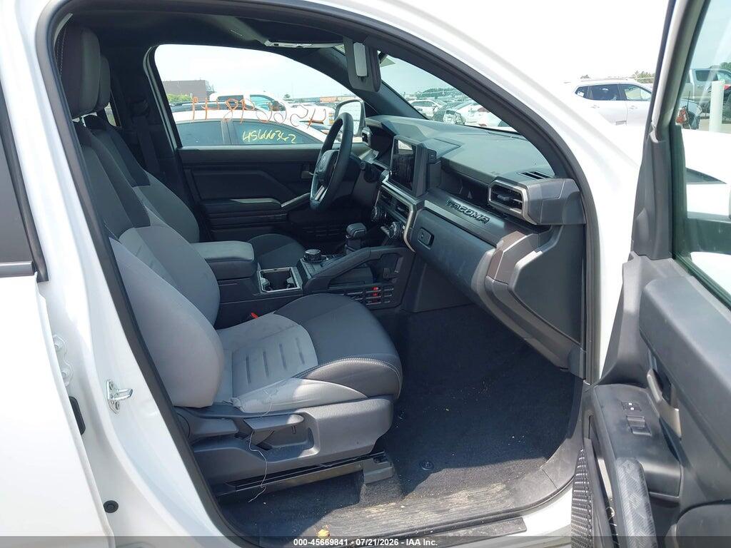 3TMLB5JN0SM157400 2025 TOYOTA TACOMA photo no. 5
