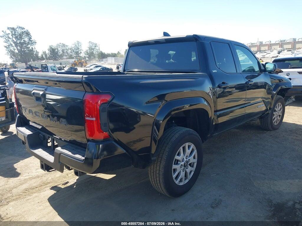 3TMKB5FN1SM045810 2025 TOYOTA TACOMA photo no. 4