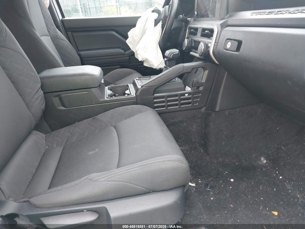 3TYJDAHN5ST024426 2025 TOYOTA TACOMA photo no. 5