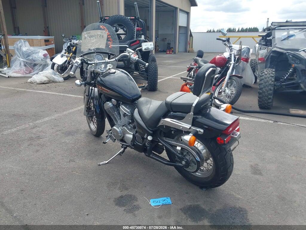 JH2PC2112YM000067 2000 HONDA VT600 photo no. 3