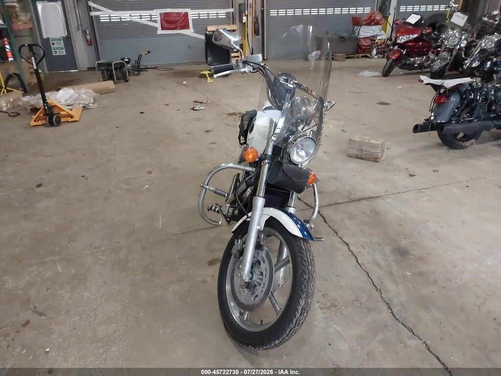 1HFSC1809YA401472 2000 HONDA VT1100 photo no. 5