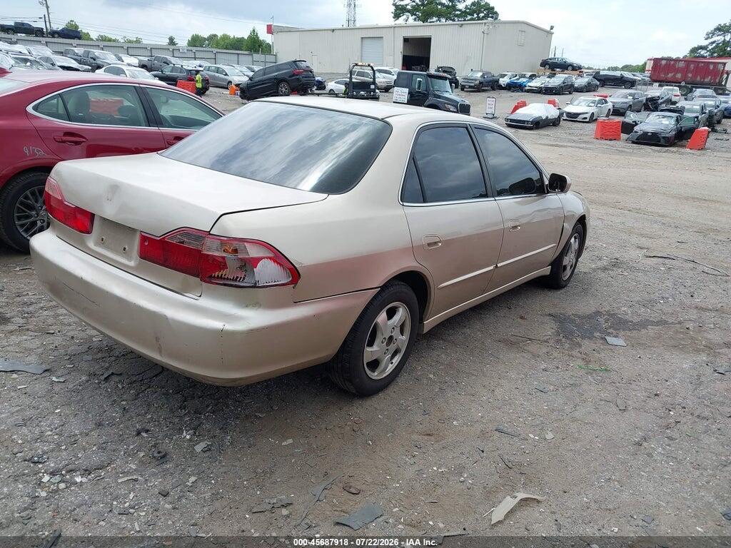 1HGCG5665YA106906 2000 HONDA ACCORD photo no. 4