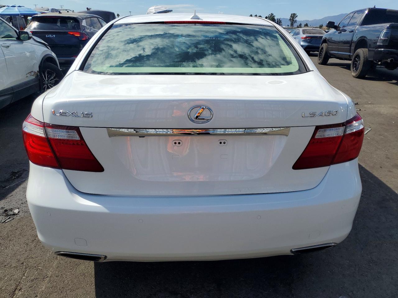 2008 LEXUS LS 460 — Фото 6 из 12