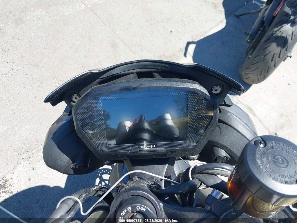 SMTA614K6STCE9120 2025 TRIUMPH MOTORCYCLE STREET TRIPLE photo no. 7