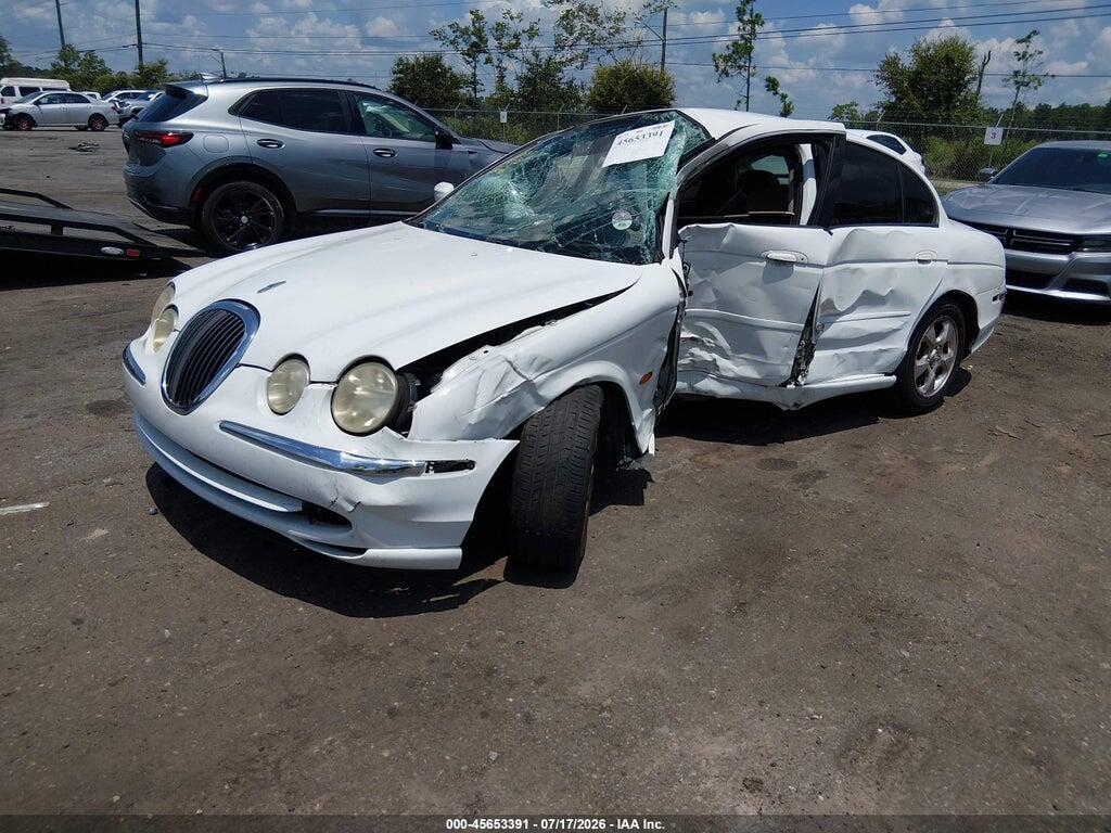 SAJDA01C7YFL51599 2000 JAGUAR S-TYPE photo no. 2