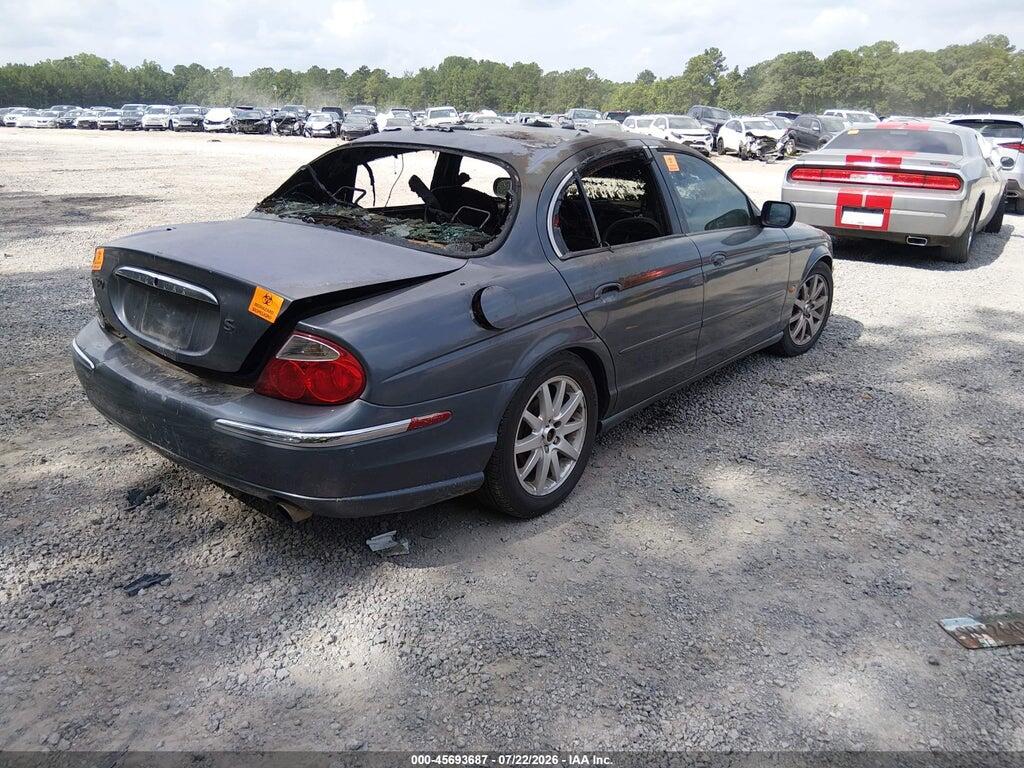 SAJDA01C6YFL70581 2000 JAGUAR S-TYPE photo no. 4