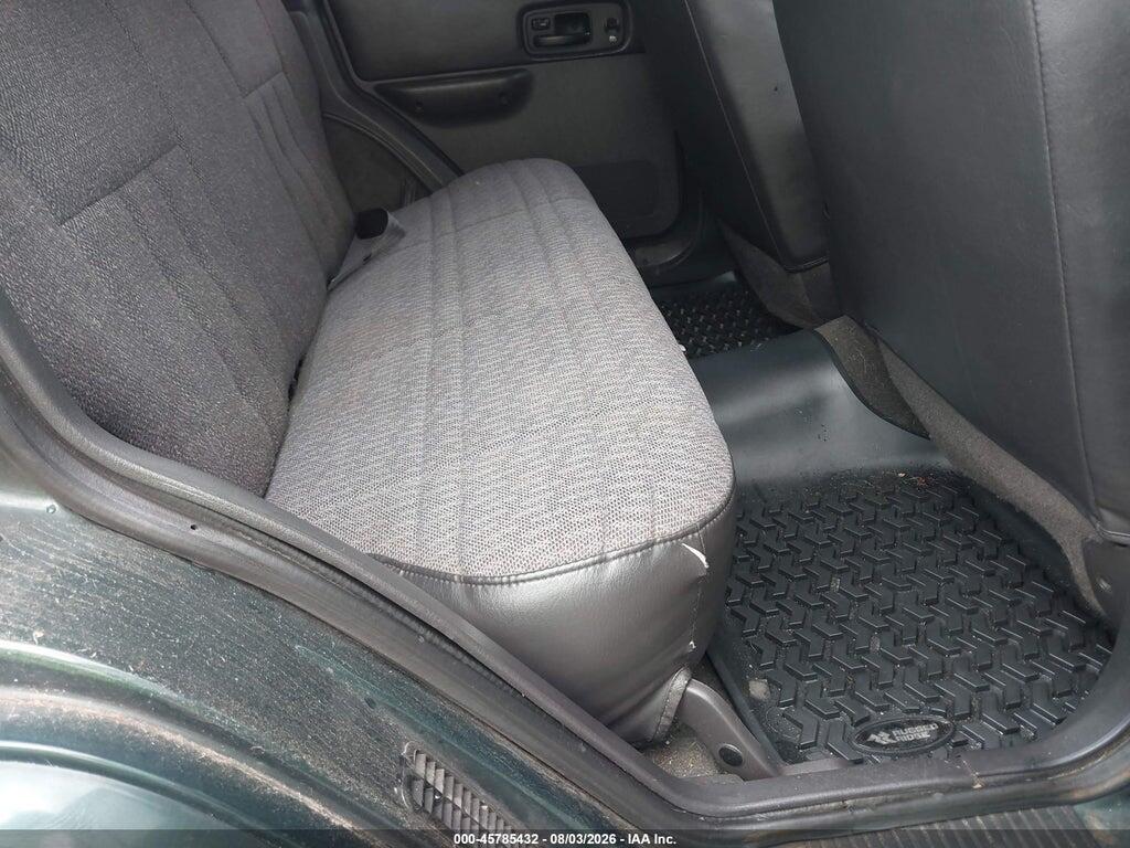 1J4FF48S7YL114667 2000 JEEP CHEROKEE photo no. 8