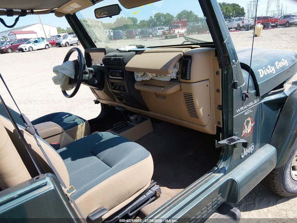 1J4FA59SXYP701568 2000 JEEP WRANGLER photo no. 5