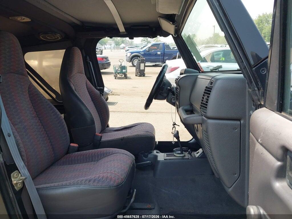 1J4FA29P8YP710246 2000 JEEP WRANGLER photo no. 5