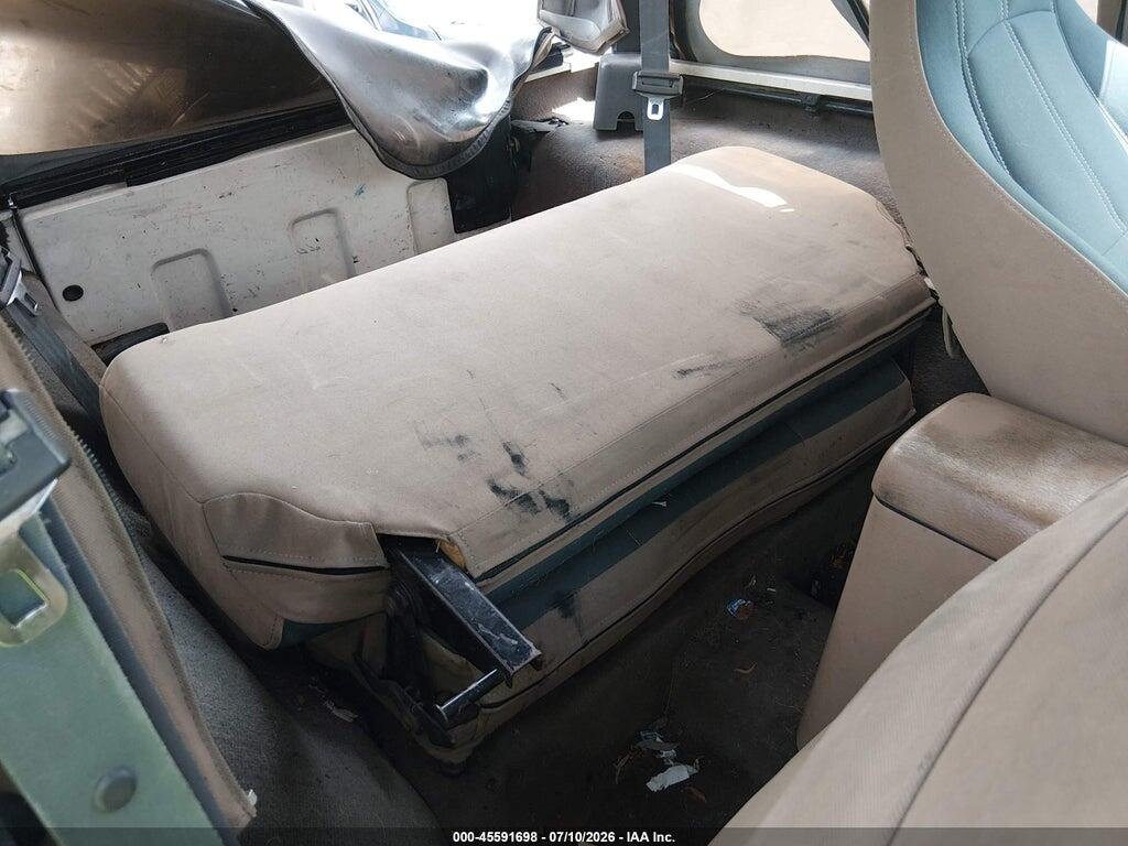 1J4FA59S1YP701023 2000 JEEP WRANGLER photo no. 8