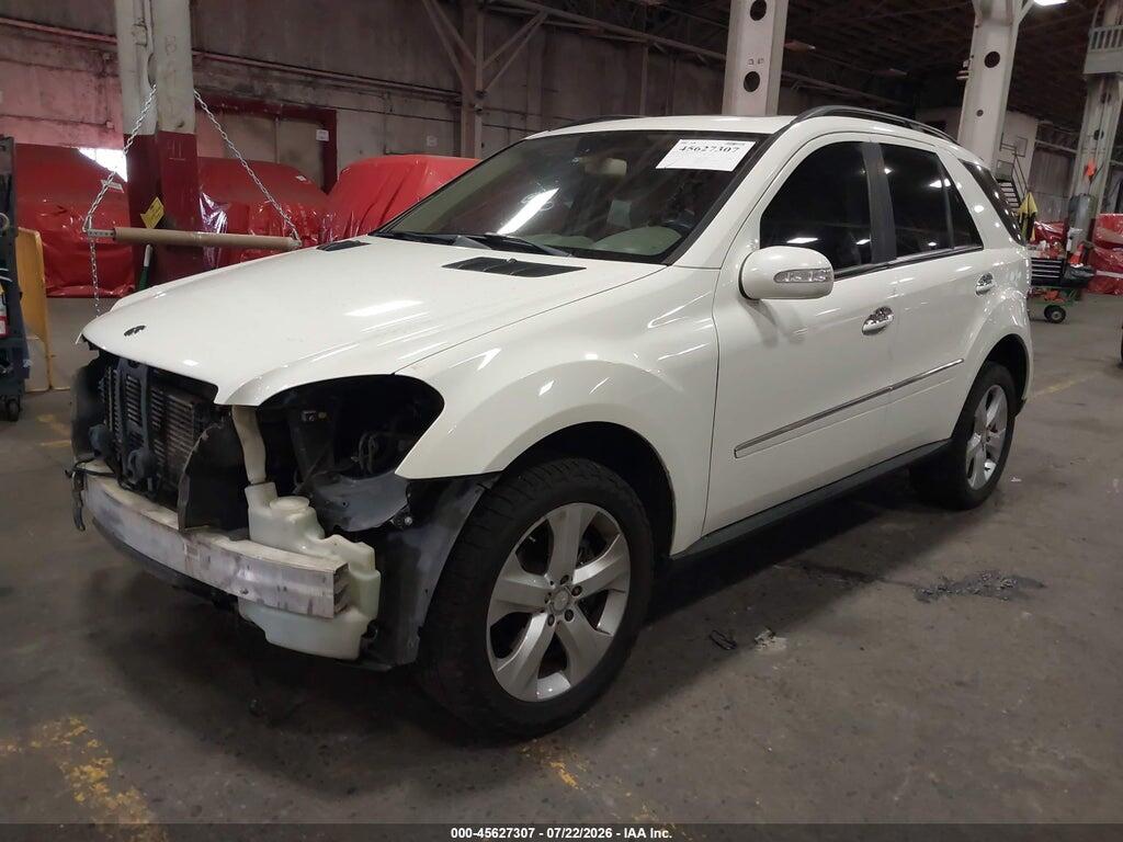 4JGBB22E98A426858 2008 MERCEDES-BENZ M-CLASS photo no. 2