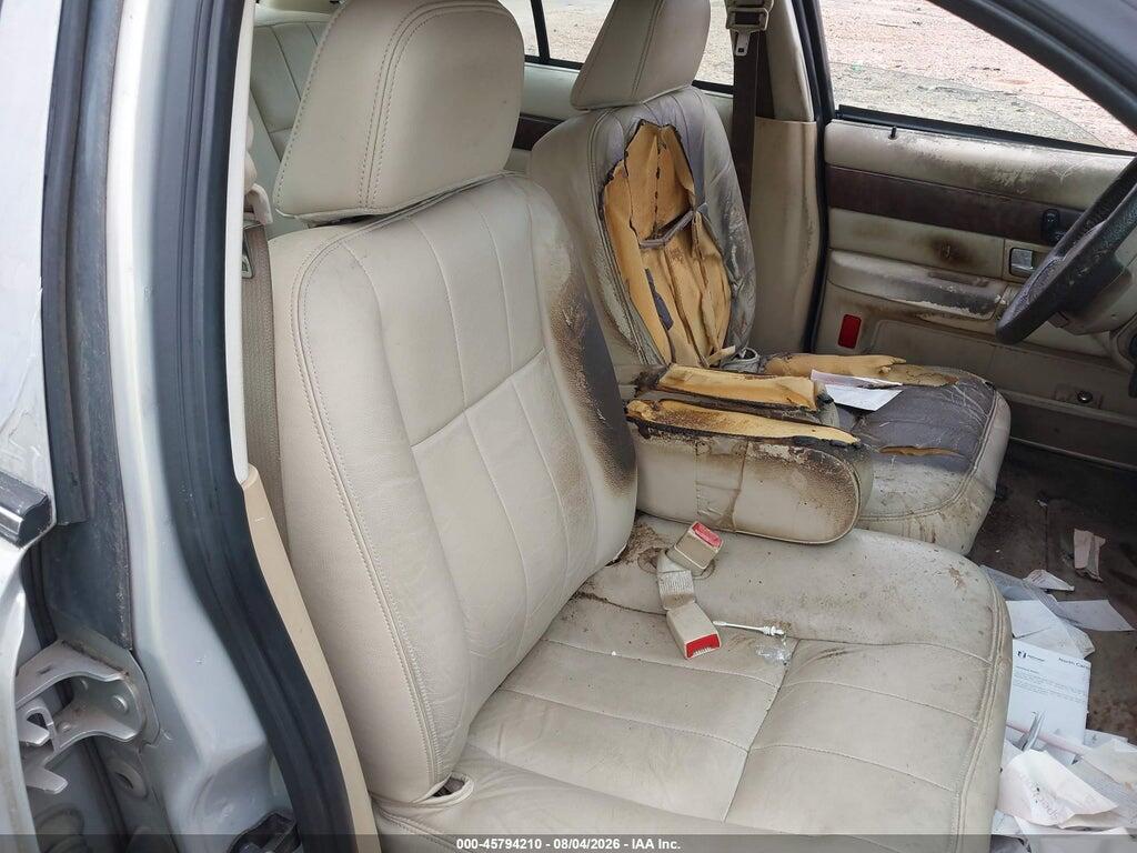 2MEFM75V28X662718 2008 MERCURY GRAND MARQUIS photo no. 5
