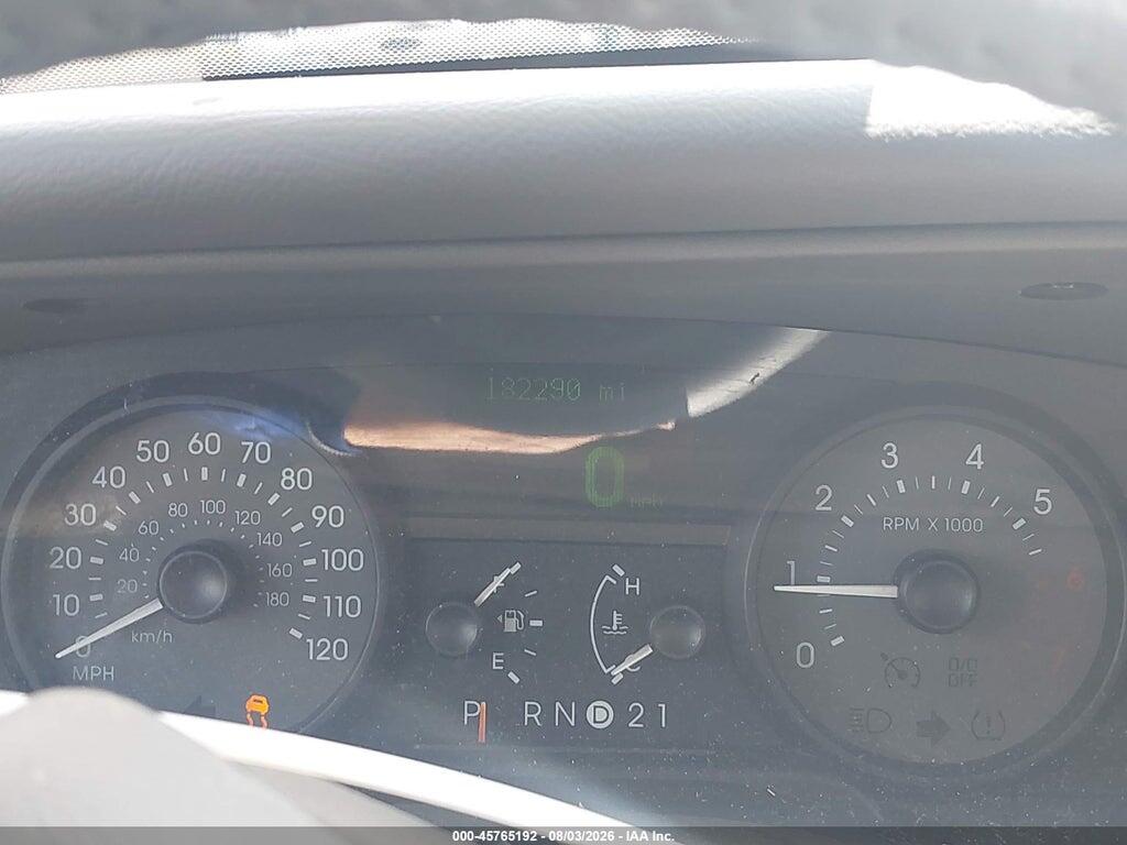 2MEFM75V58X637800 2008 MERCURY GRAND MARQUIS photo no. 7