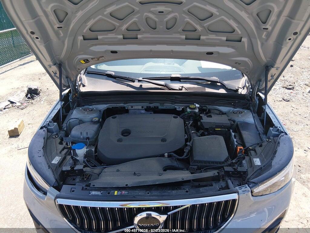 YV4L12UE2S2488612 2025 VOLVO XC40 photo no. 10