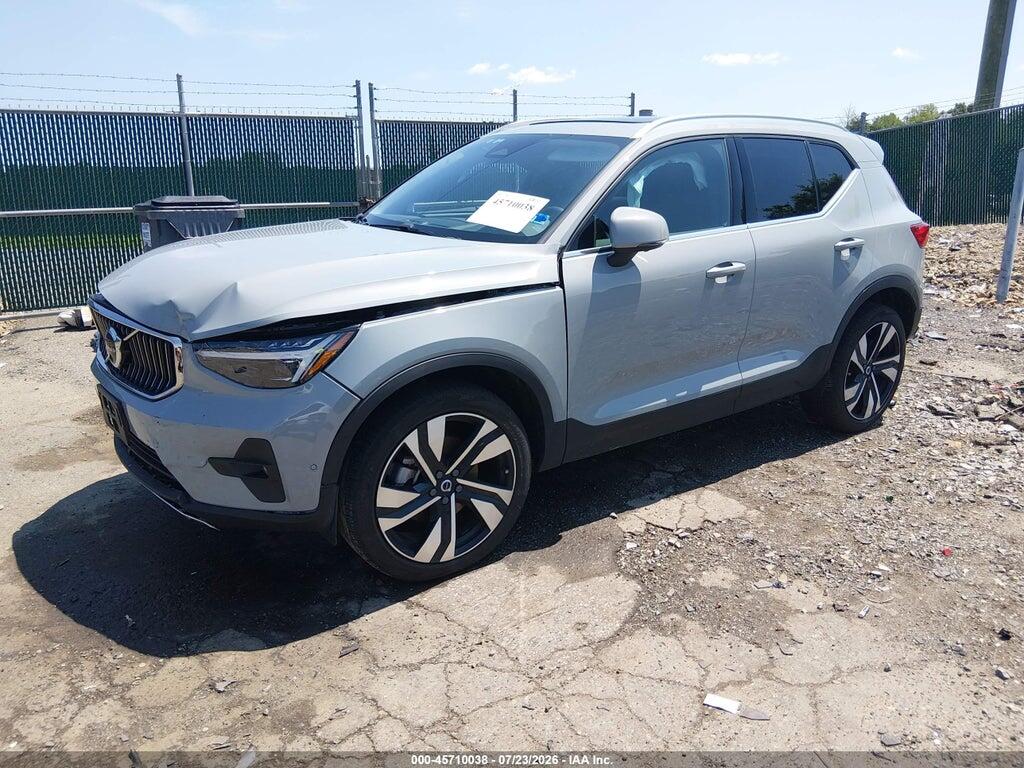 YV4L12UE2S2488612 2025 VOLVO XC40 photo no. 2