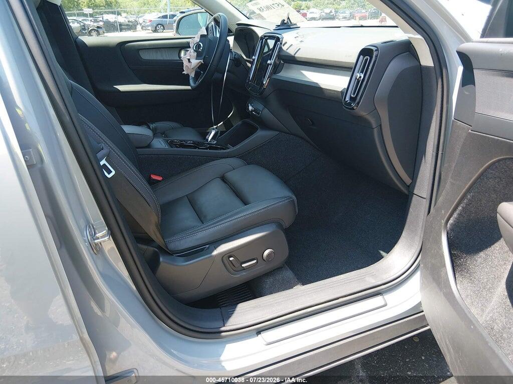 YV4L12UE2S2488612 2025 VOLVO XC40 photo no. 5