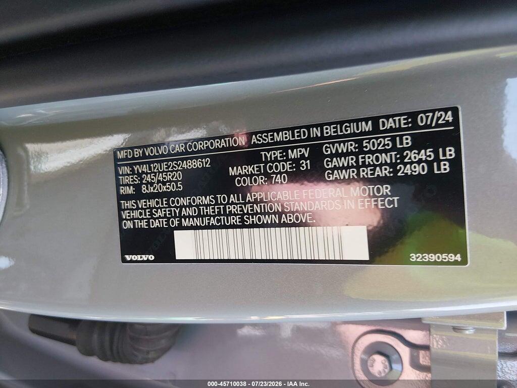 YV4L12UE2S2488612 2025 VOLVO XC40 photo no. 9