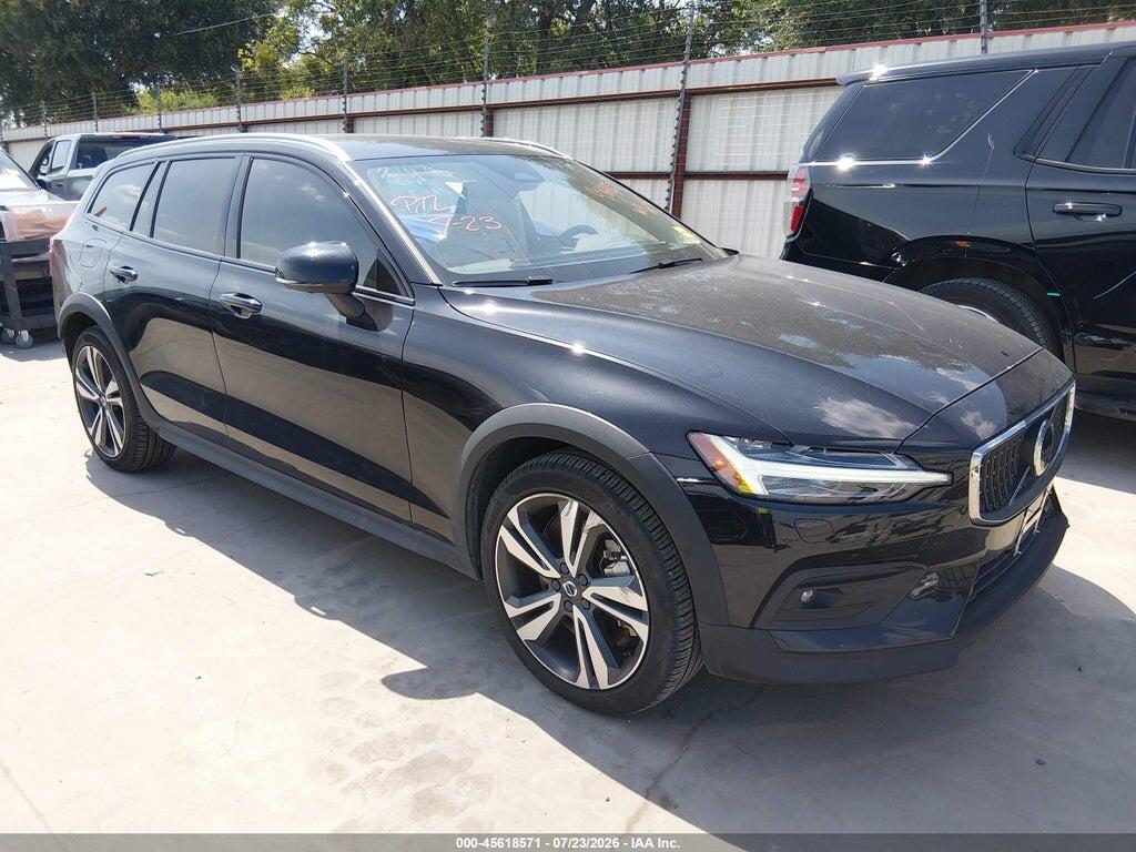 YV4L12WK0S2147065 2025 VOLVO V60 CROSS COUNTRY photo no. 1