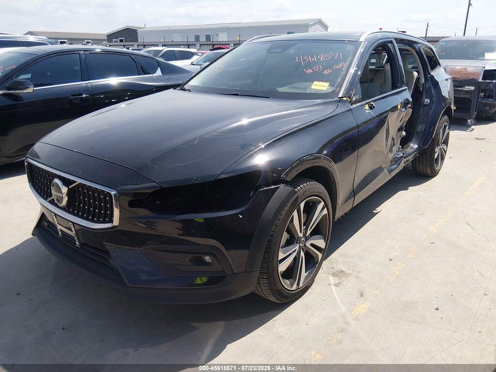 YV4L12WK0S2147065 2025 VOLVO V60 CROSS COUNTRY photo no. 2