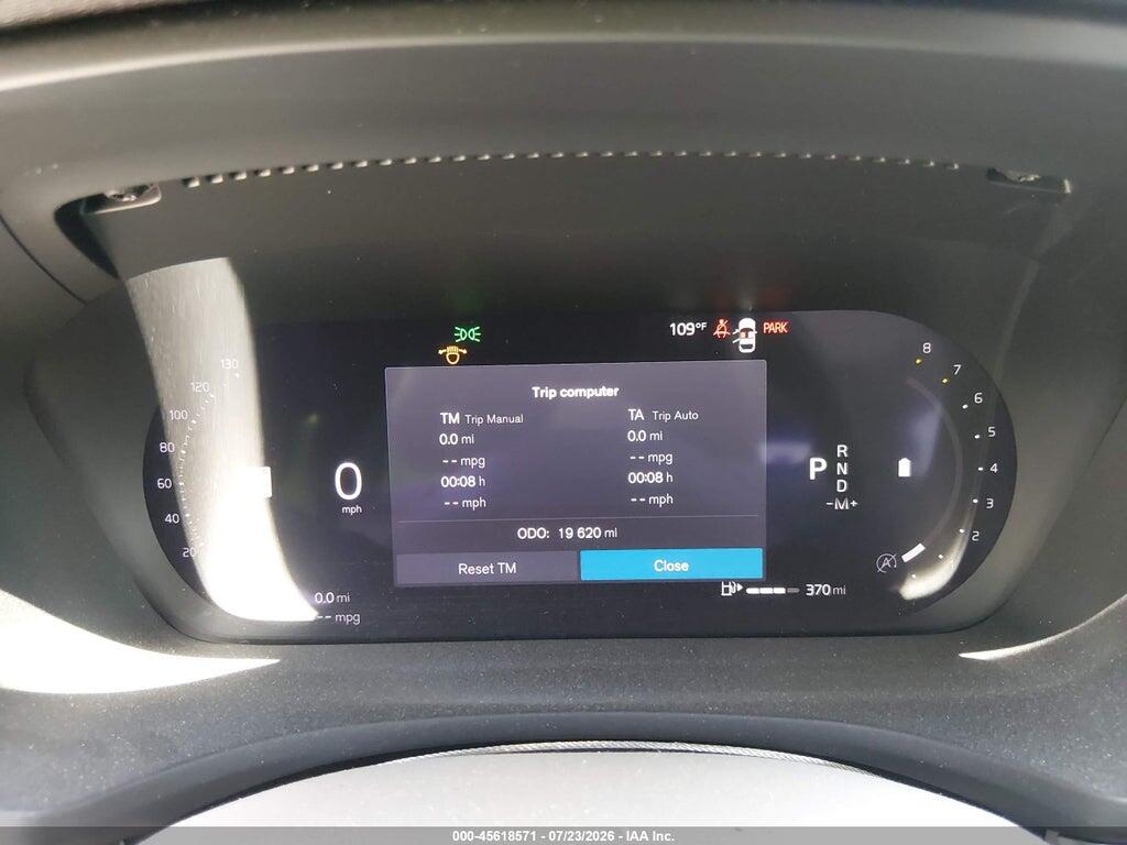 YV4L12WK0S2147065 2025 VOLVO V60 CROSS COUNTRY photo no. 7