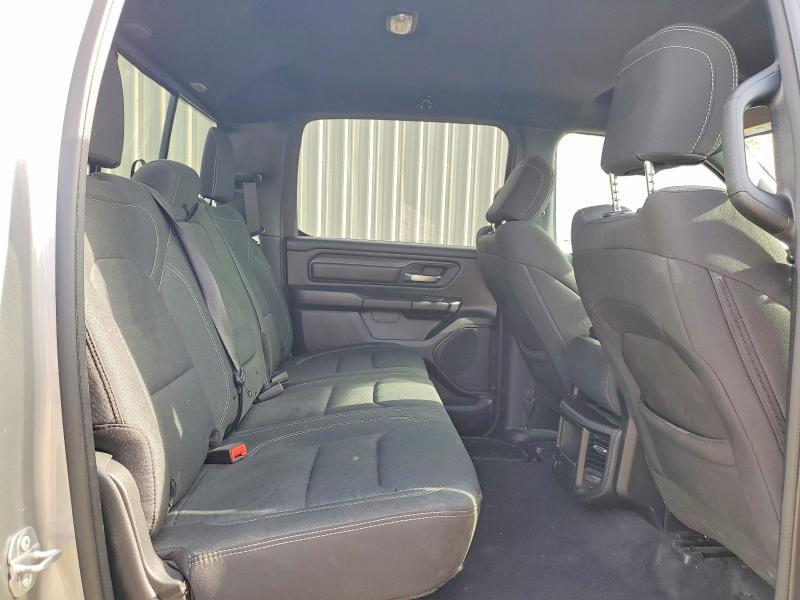 2025 RAM 1500 TRADESMAN — Фото 10 из 12