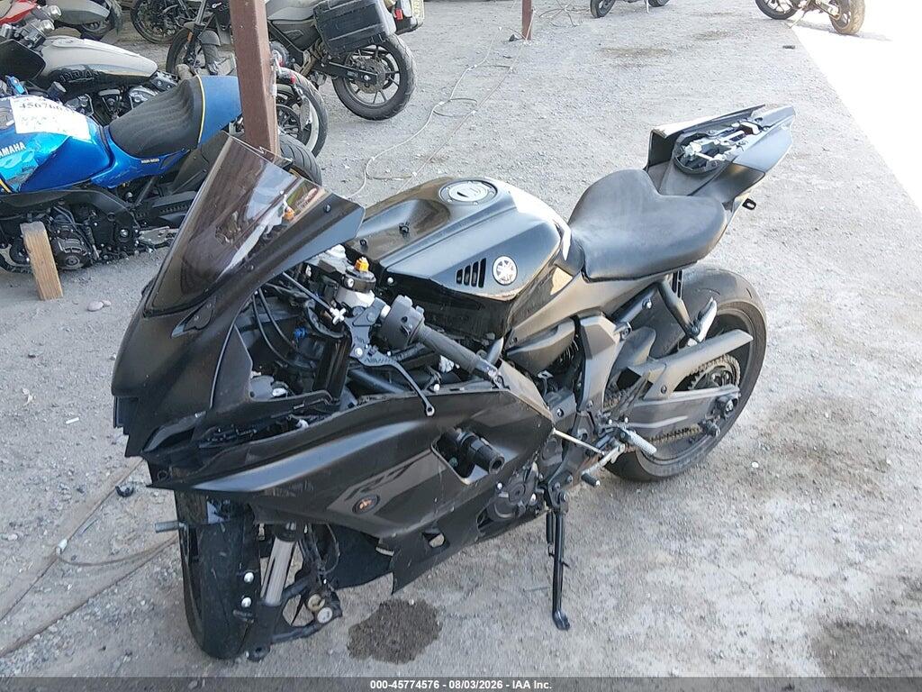 JYARM38Y2SA003577 2025 YAMAHA YZFR7 photo no. 2